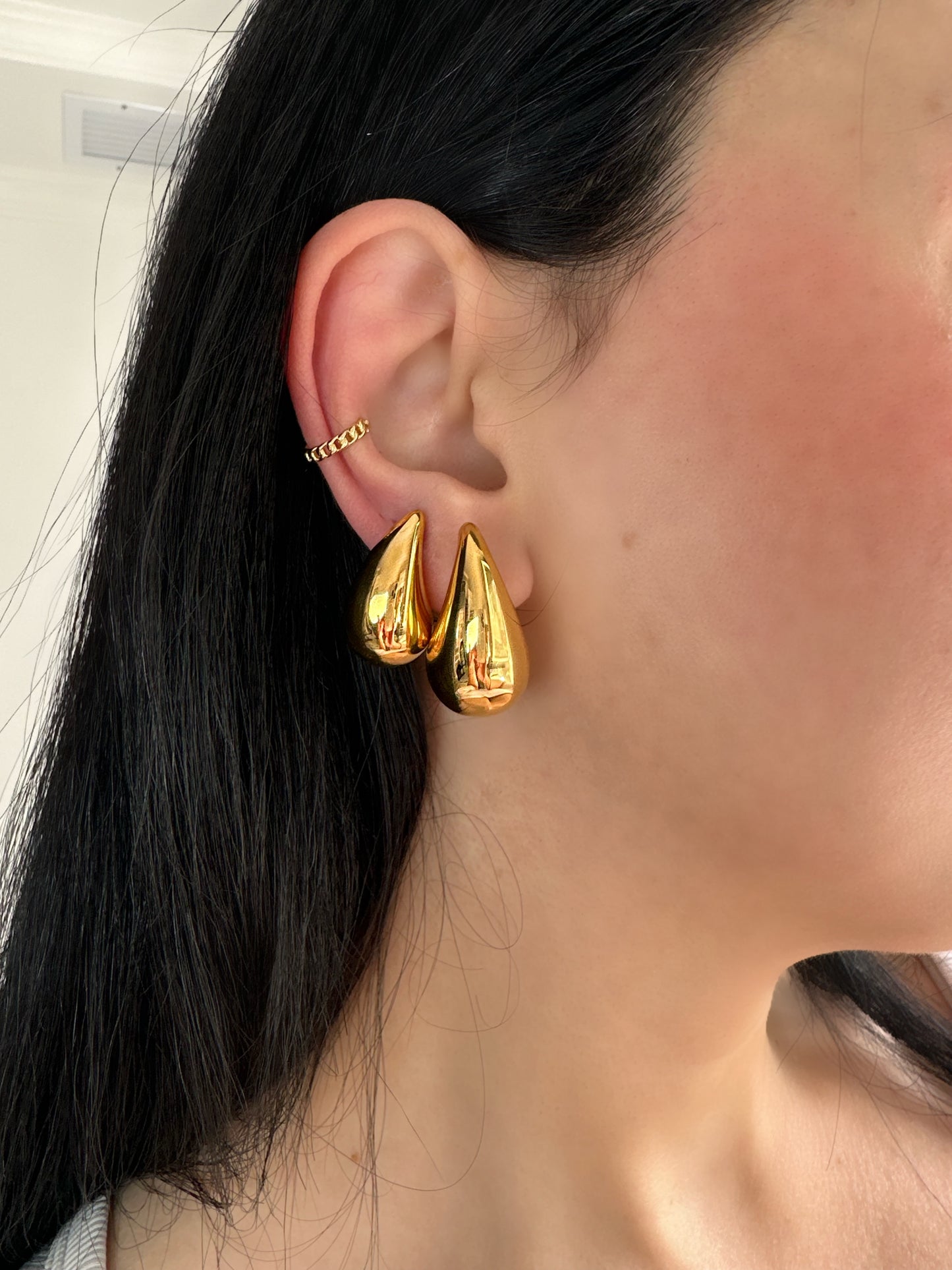 THE DROPS Gold Earrings - waterproof