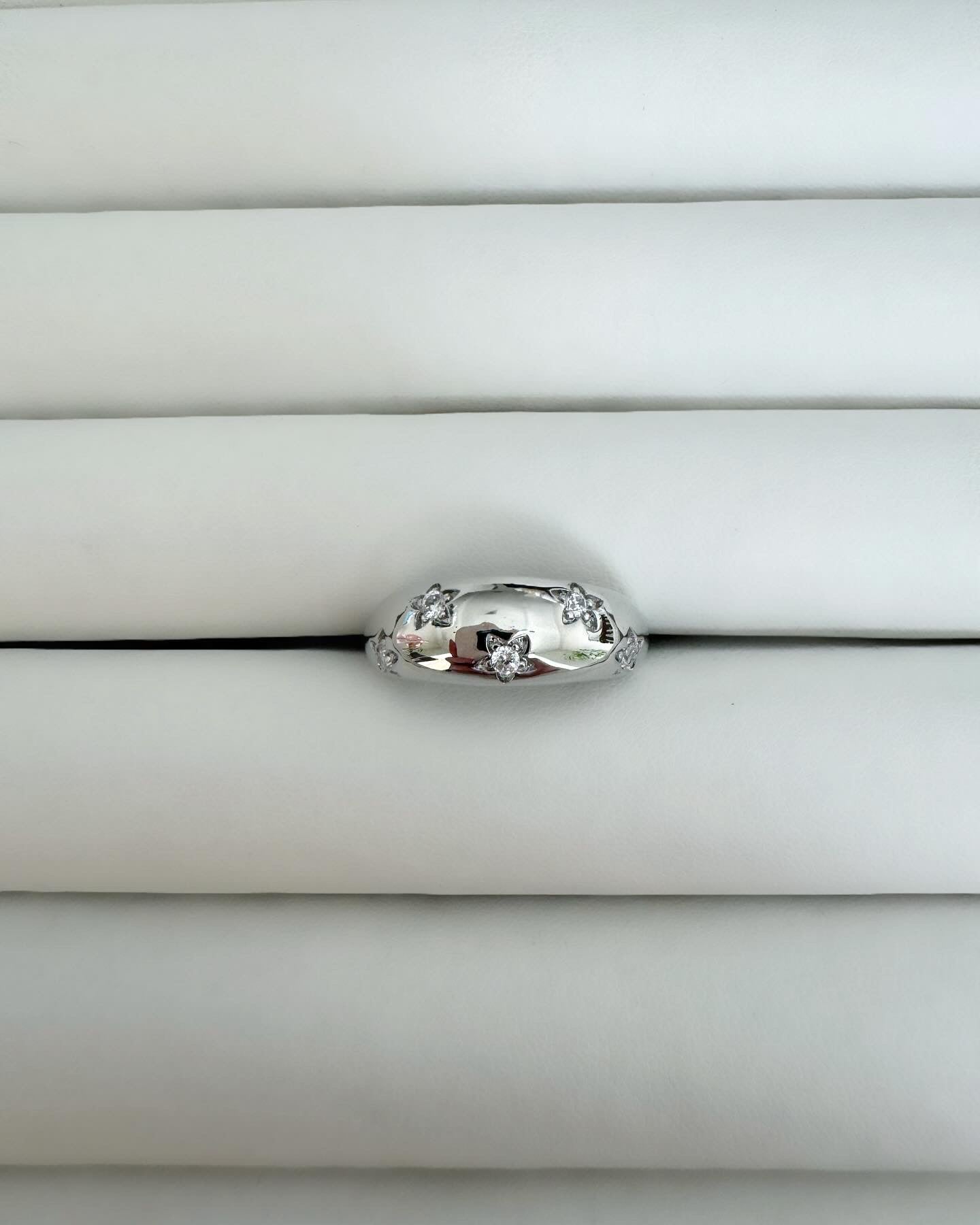 CELINE Stars Ring