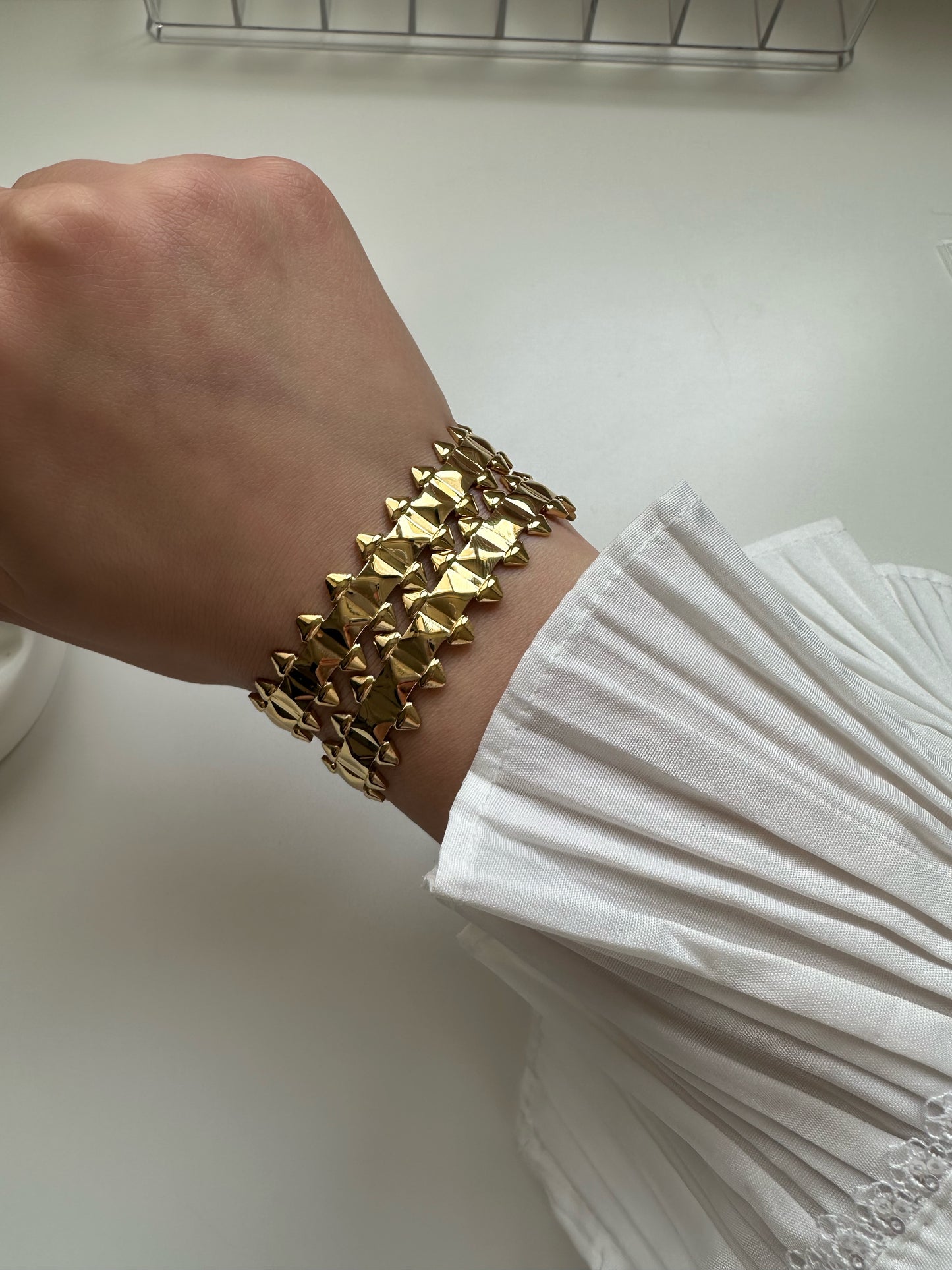 SPIKES CUFF Bangle - Waterproof