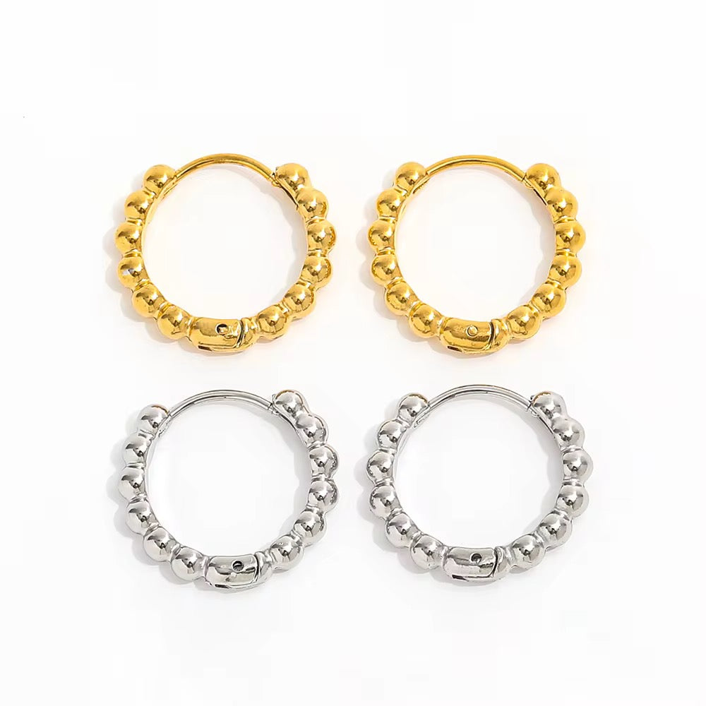 Grace Earrings - Waterproof - حلق جريس فضي