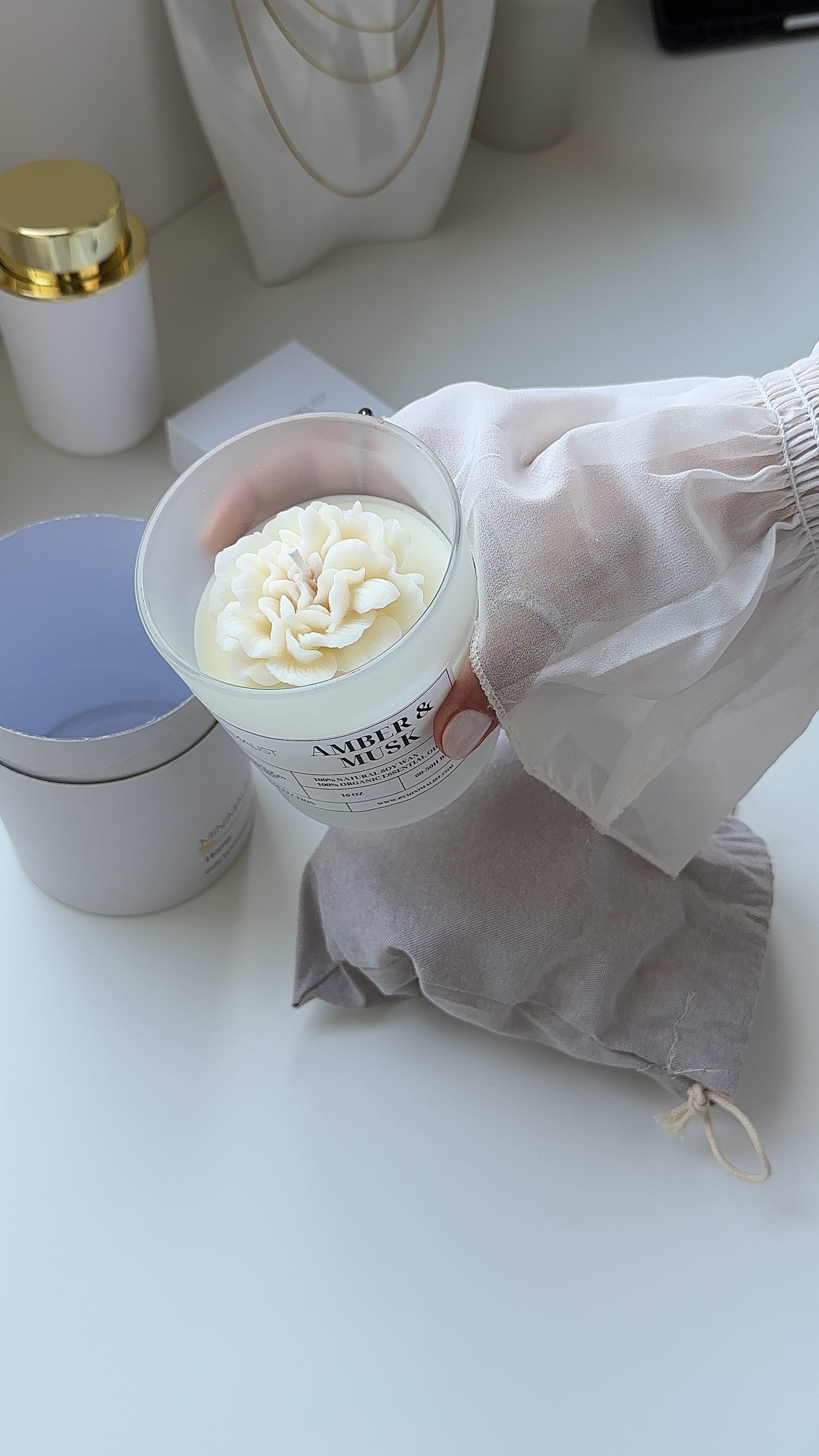 Amber & Musk Candle