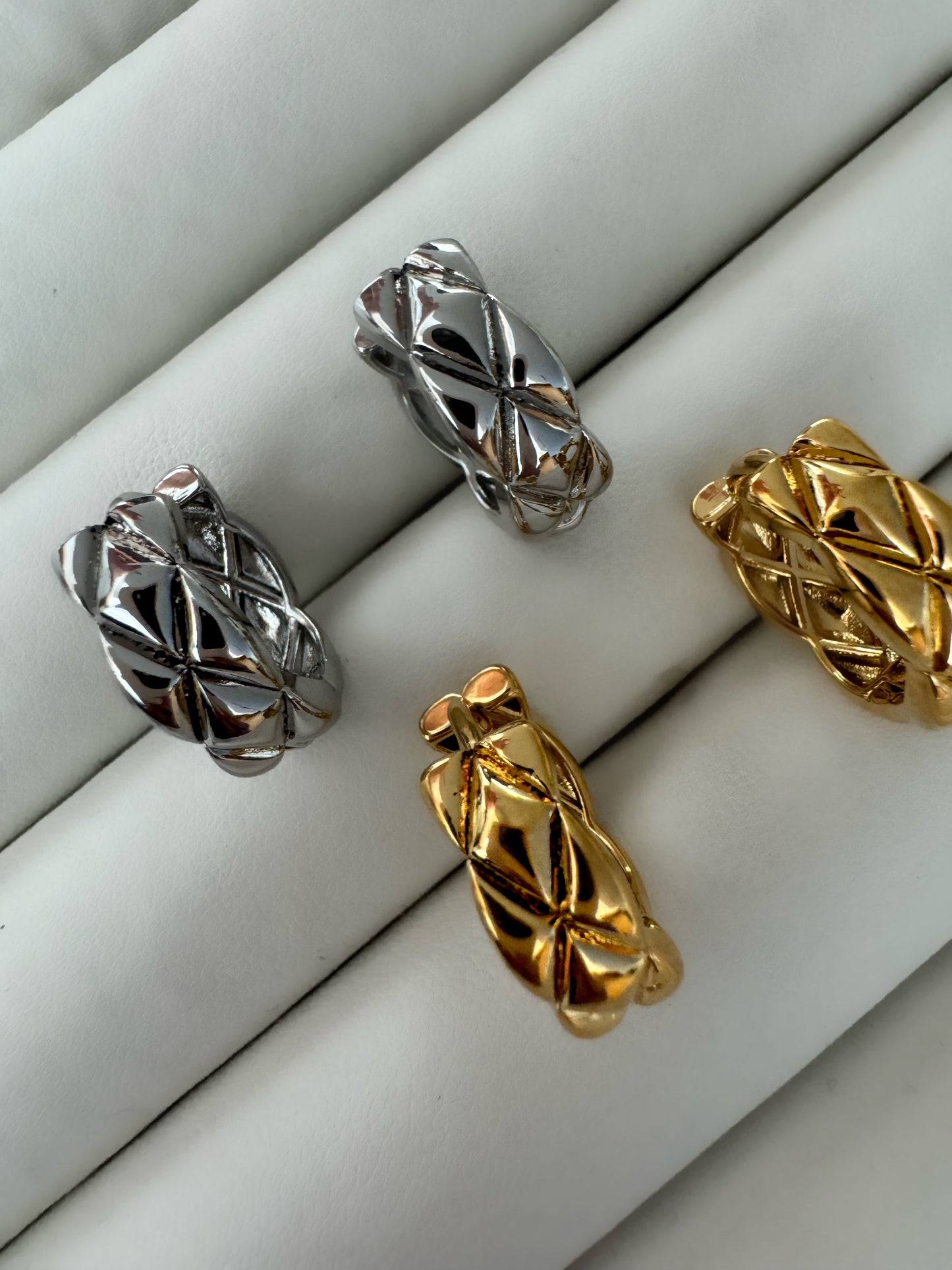 TALIA Earrings - Waterproof - حلق تاليا فضي
