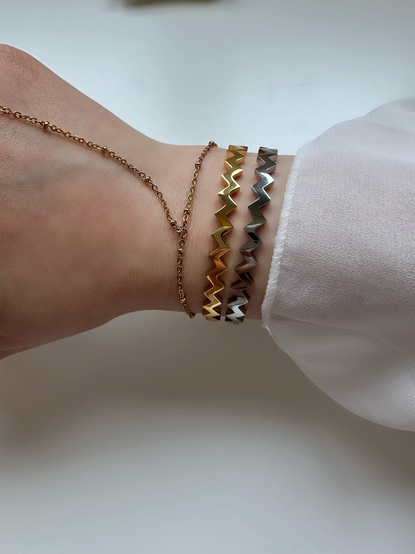 JULIE Bangle - Waterproof