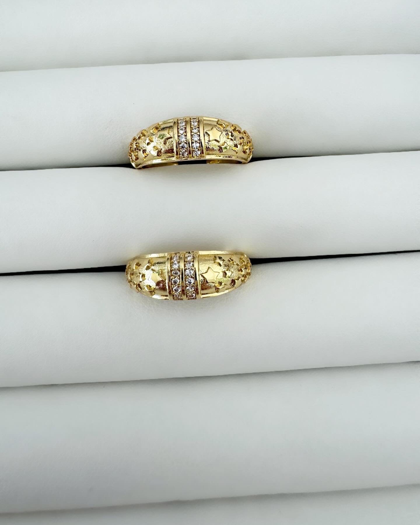 CELINE Gold Stars Ring