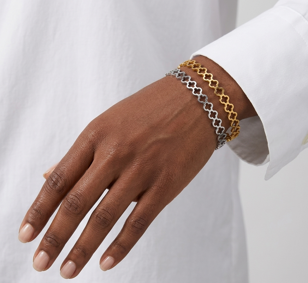VIOLITTA OPEN CUFF Bangle - Waterproof - سوارة ڤيوليتا مفرغة ذهبي