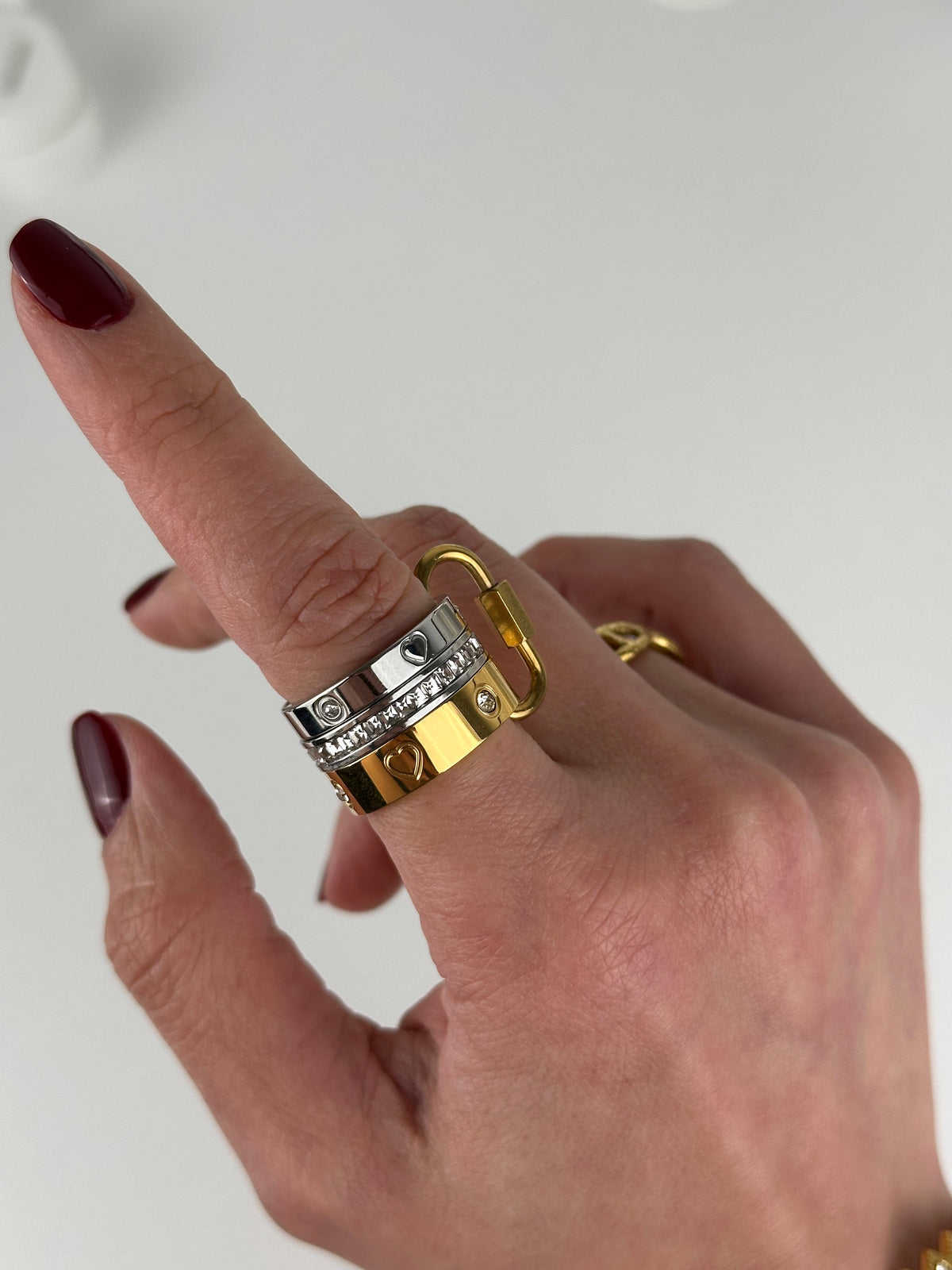 THE VAULT MIX Rings - Waterproof - خاتم مجموعة ذا فولت