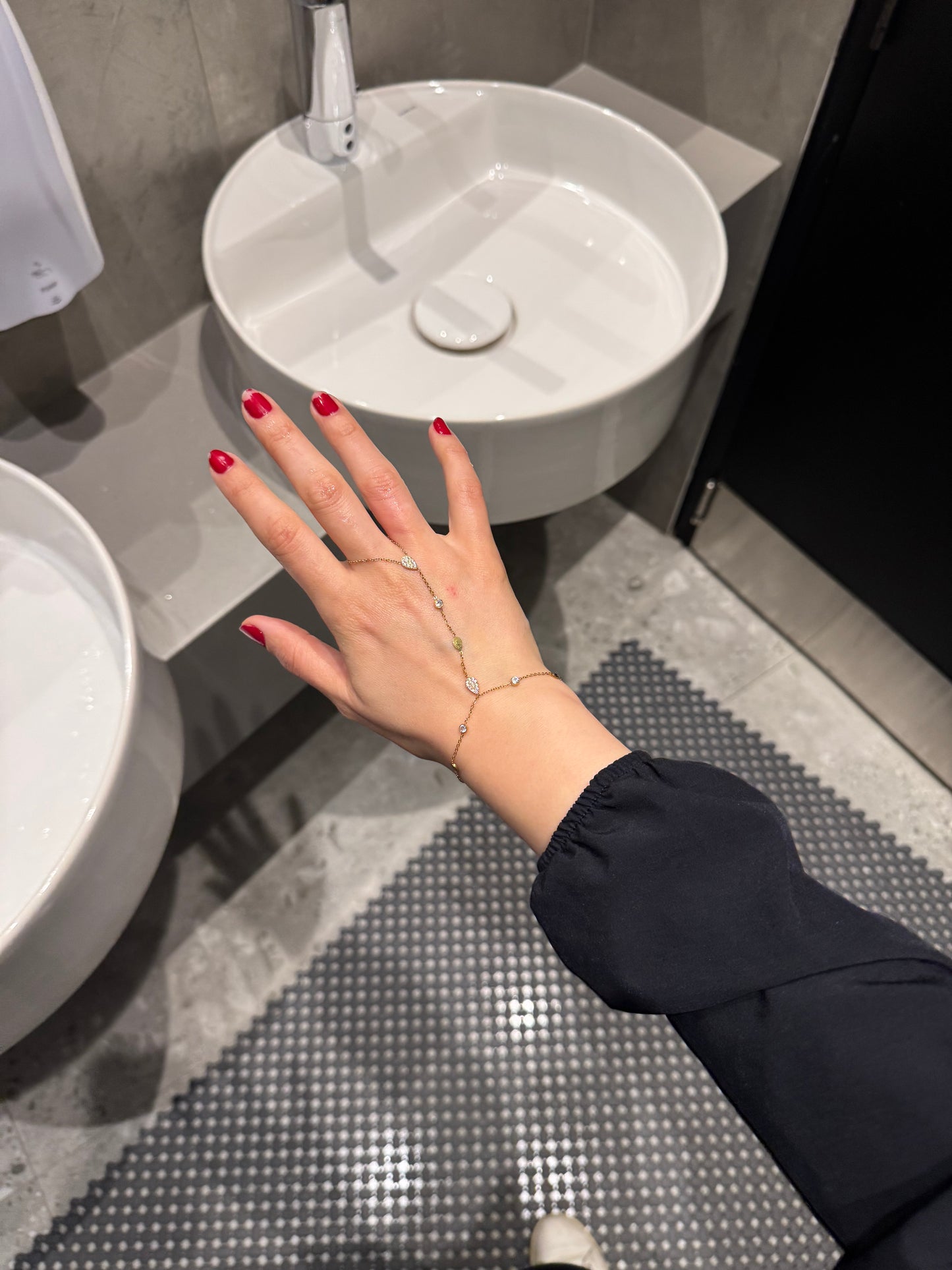 LULU B Bracelet (Handchain) - Waterproof - سوارة لولو B