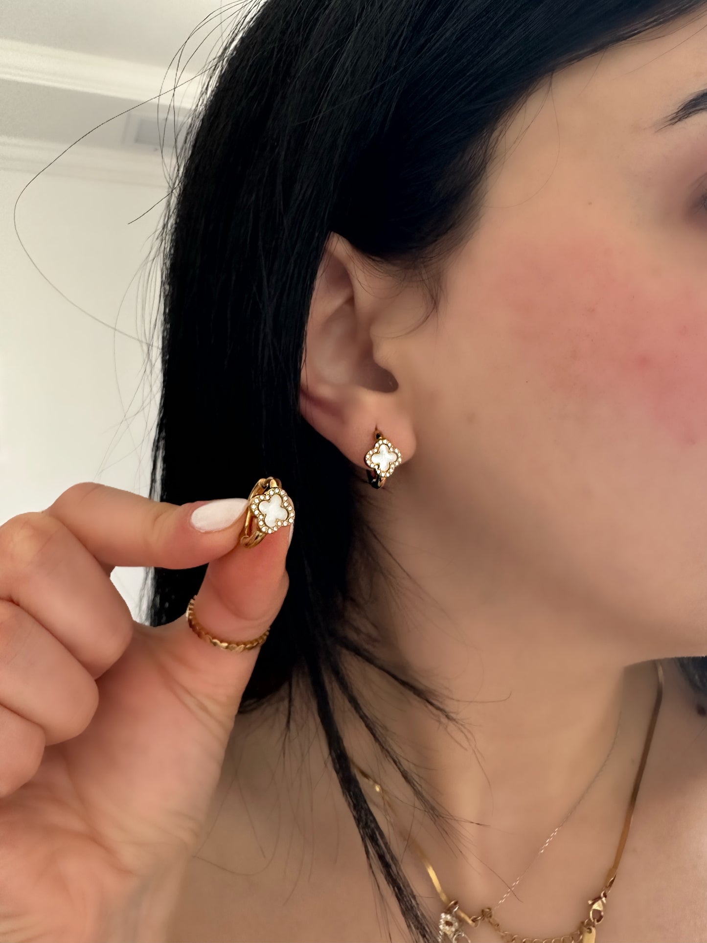 VIOLETTA HUGGIES Earrings - Waterproof
