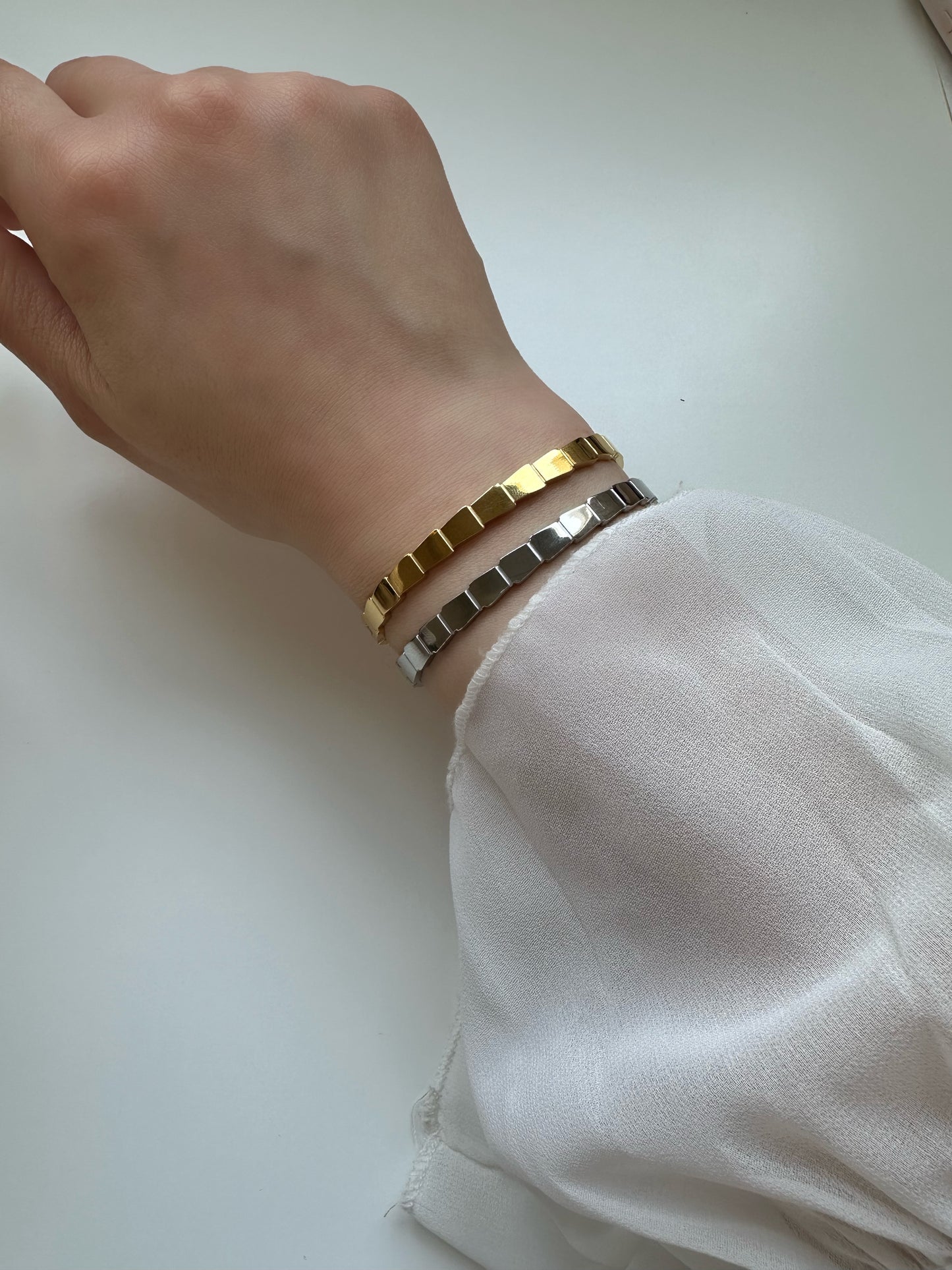 THE CEE Bangle - Waterproof