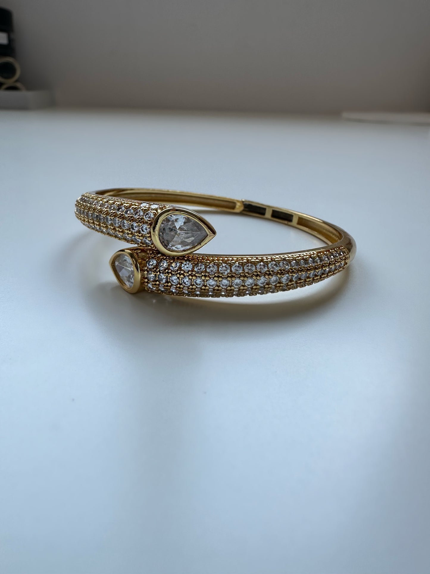 JOSEPHINE Bangle Gold