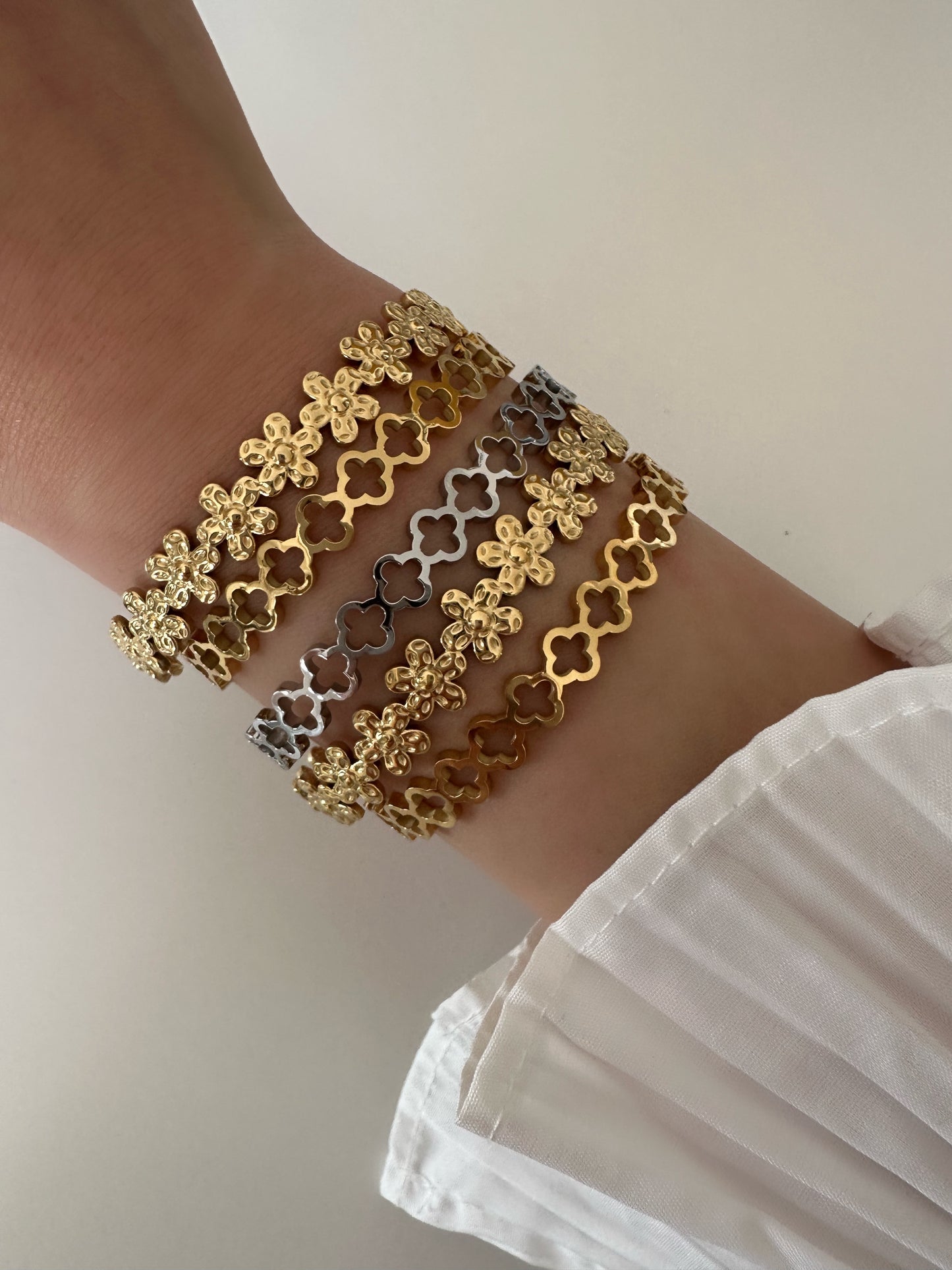 VIOLITTA OPEN CUFF Bangle - Waterproof
