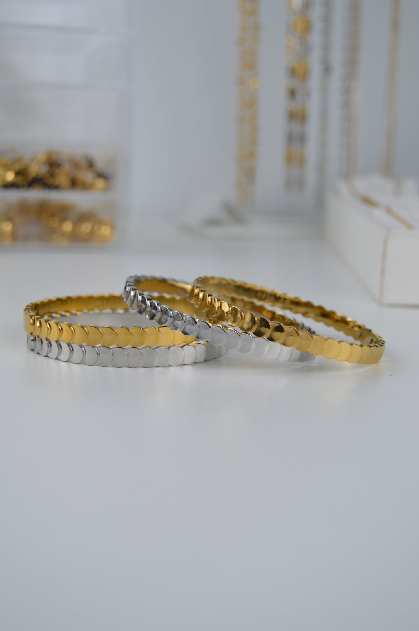 SOLARA Bangle - Waterproof - سوارة سولارا ذهبي