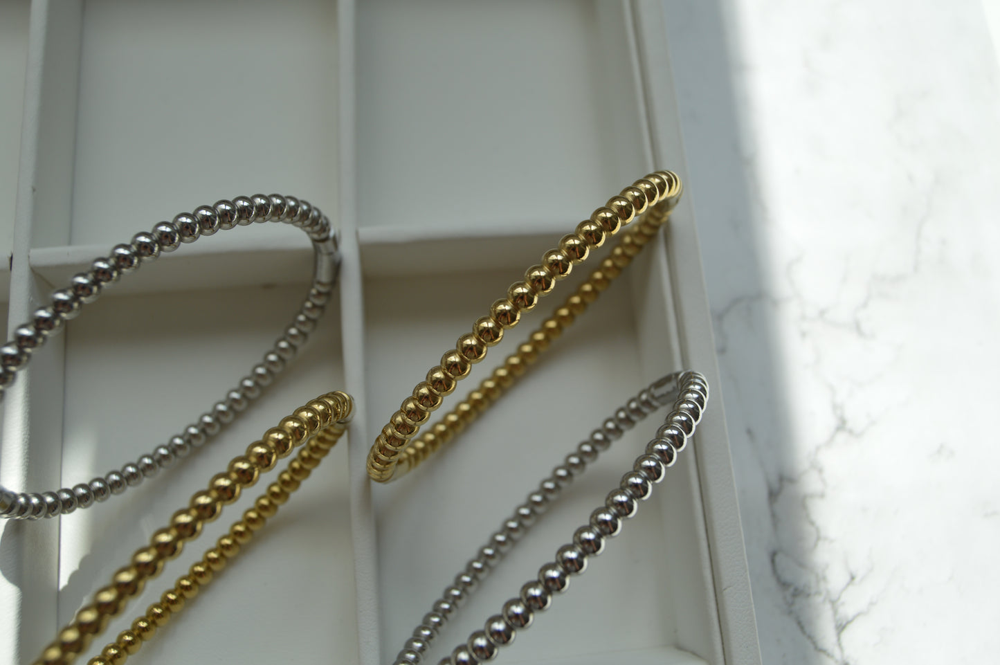 VERA Bangle - Waterproof - سوارة ڤيرا الذهبي