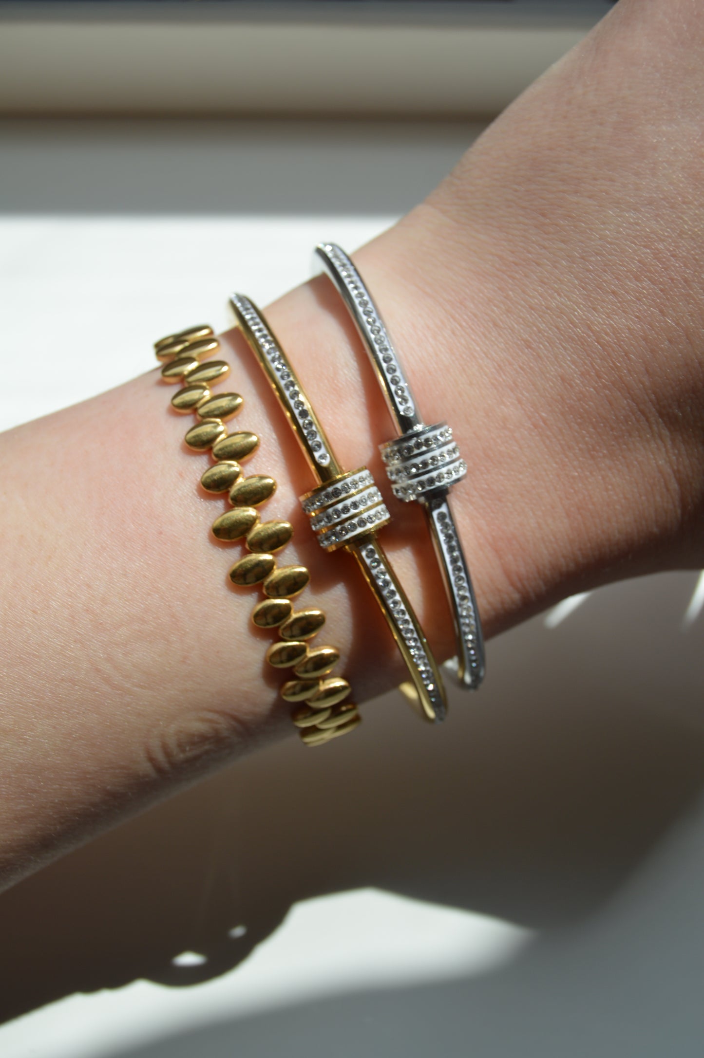 SERENA Bangle - Waterproof - سوارة سيرينا الذهبي