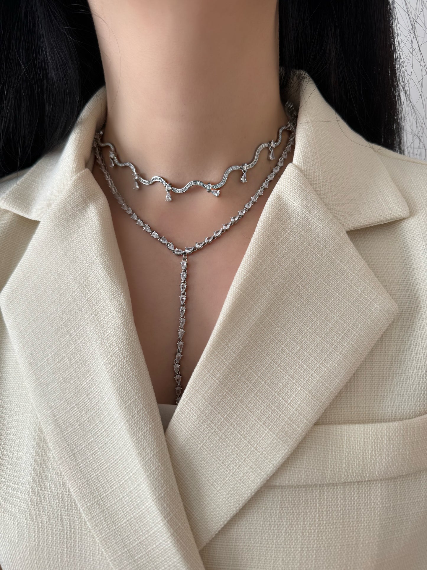 AMWAJ DROPS Necklace Silver