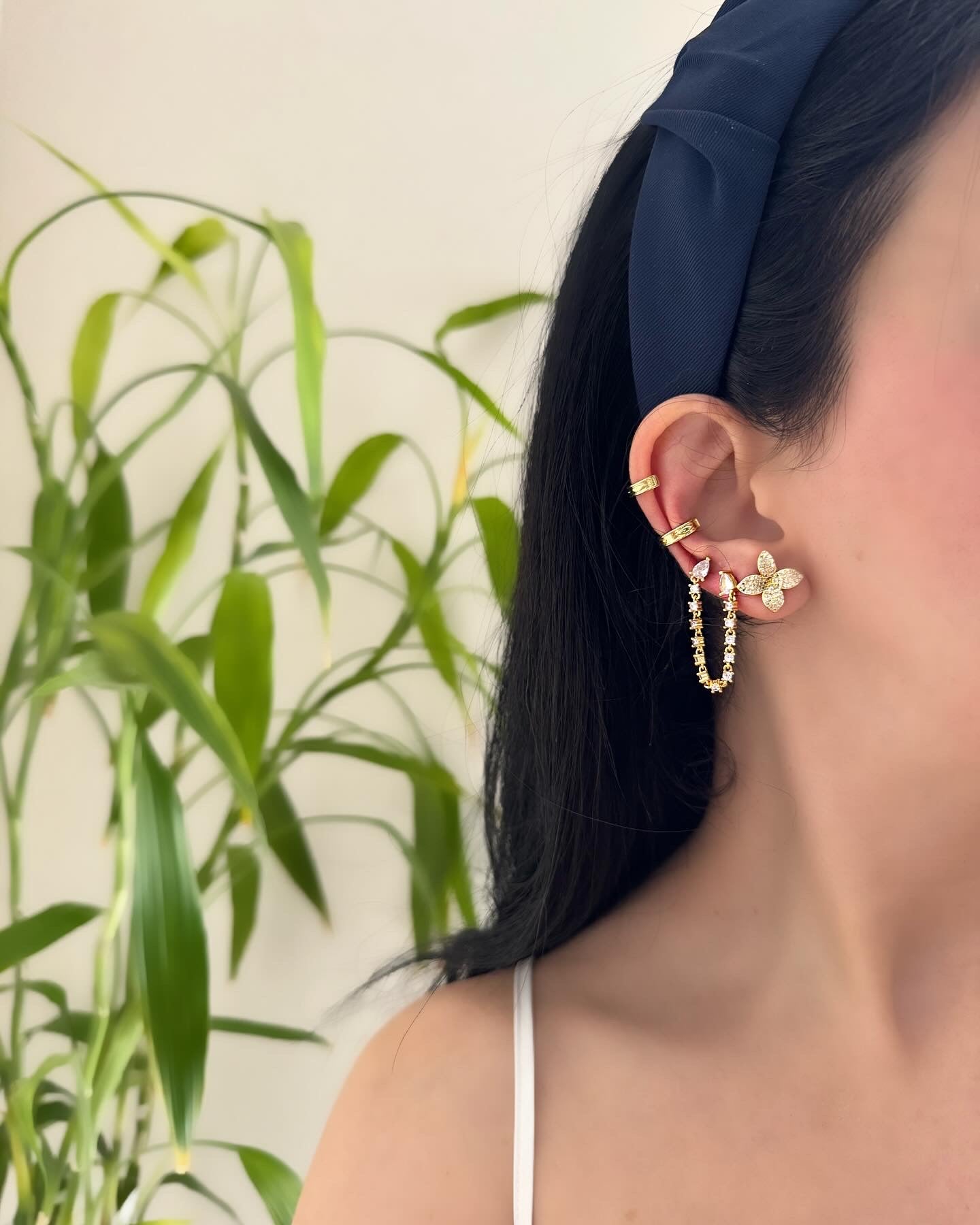 VELVET  Stud Earrings