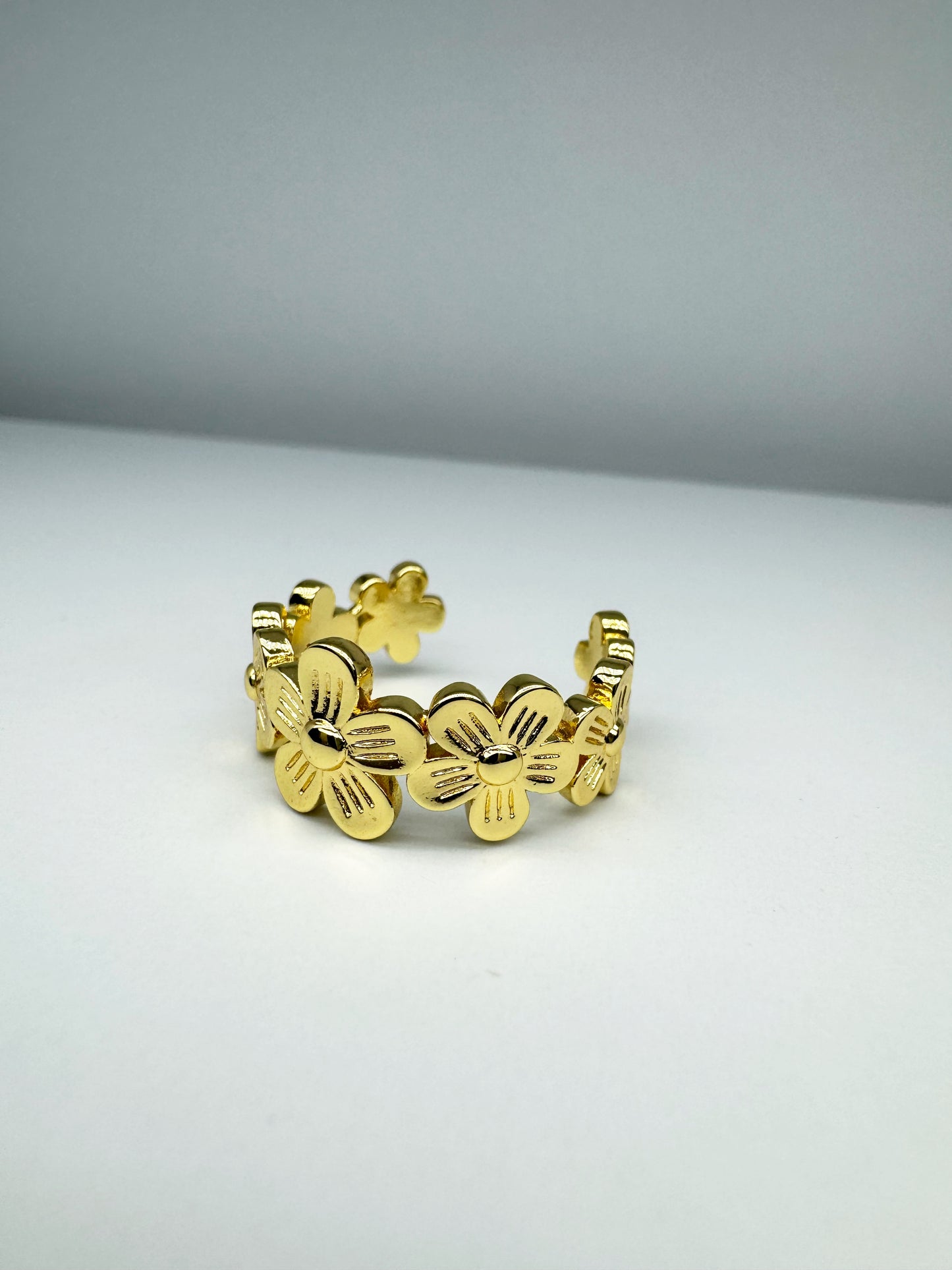 DAISIES DAISIES Ring - Gold Color