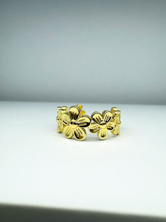 DAISIES DAISIES Ring - Gold Color