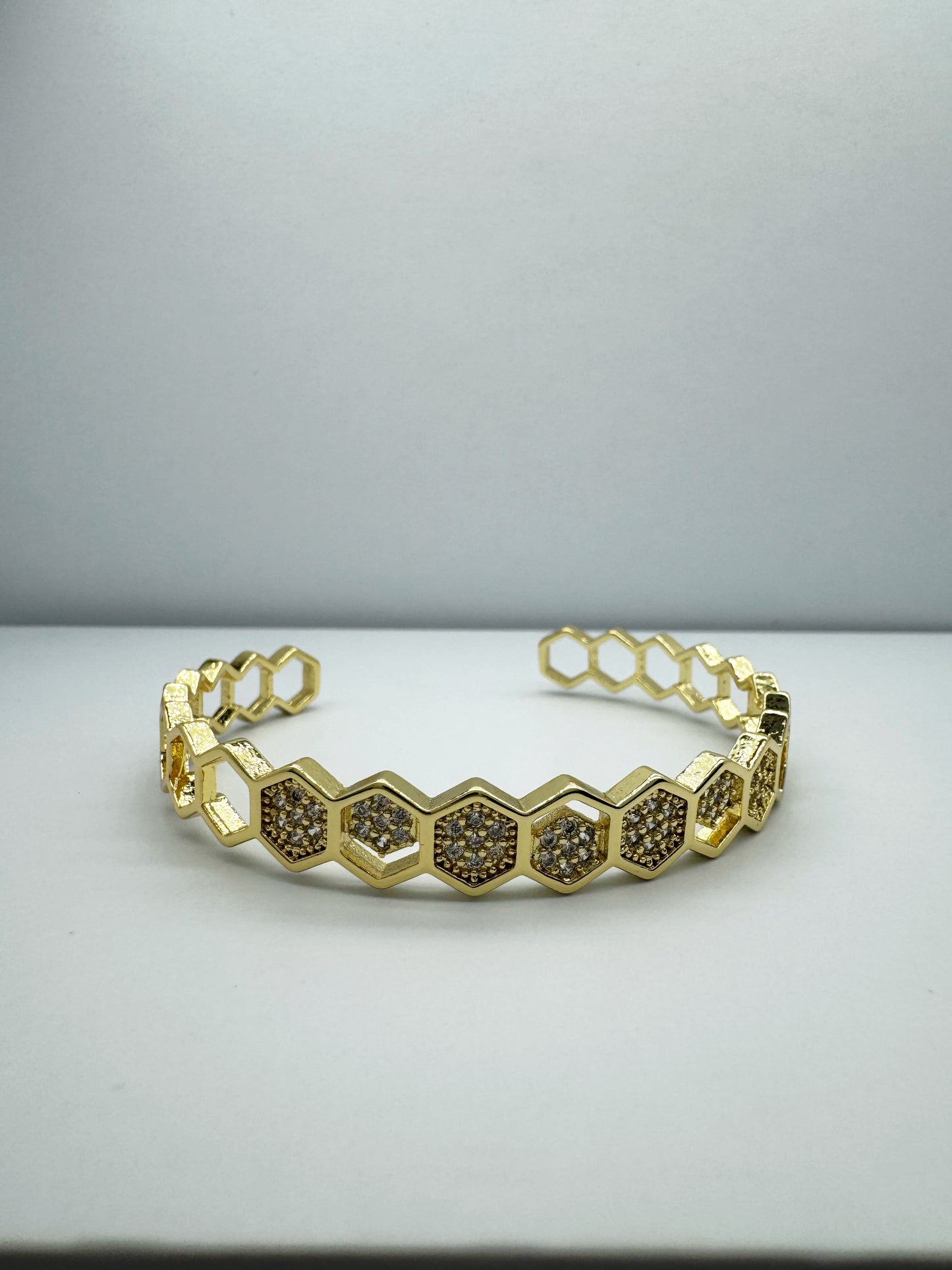 ASTRID Bangle - Gold Color