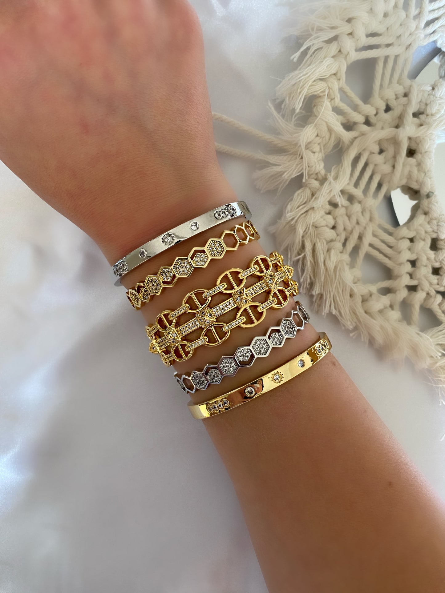 ASTRID Bangle - Gold Color