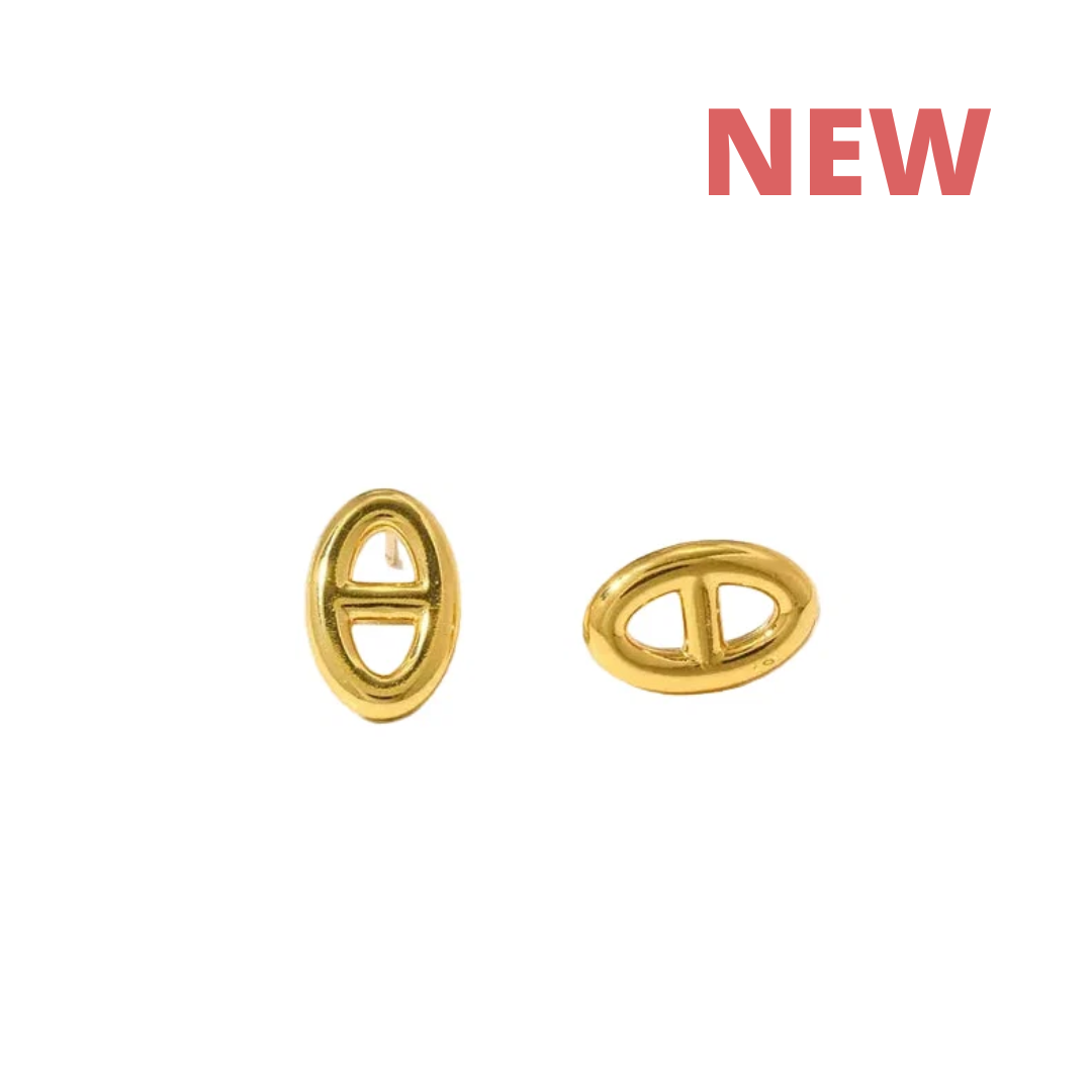 THE TEE Earrings  - Waterproof- حلق ذا تي