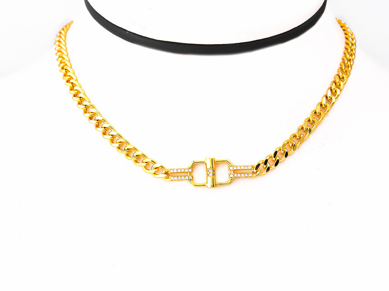 BEBE Choker