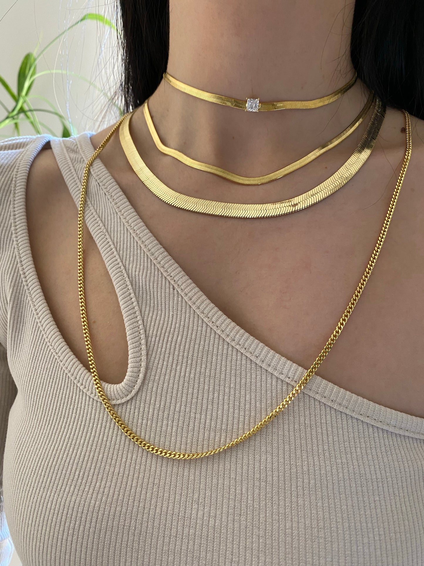 DAPHNE Herringbone Necklace