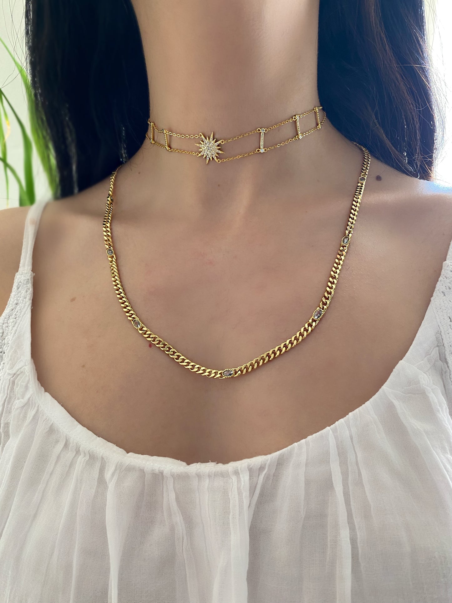 NAYA Choker